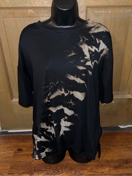 PrettyGarden Tops - Black Oversized Bleach Dye Boxy Relaxed Fit Top Grunge Distressed Tie Dye Size M